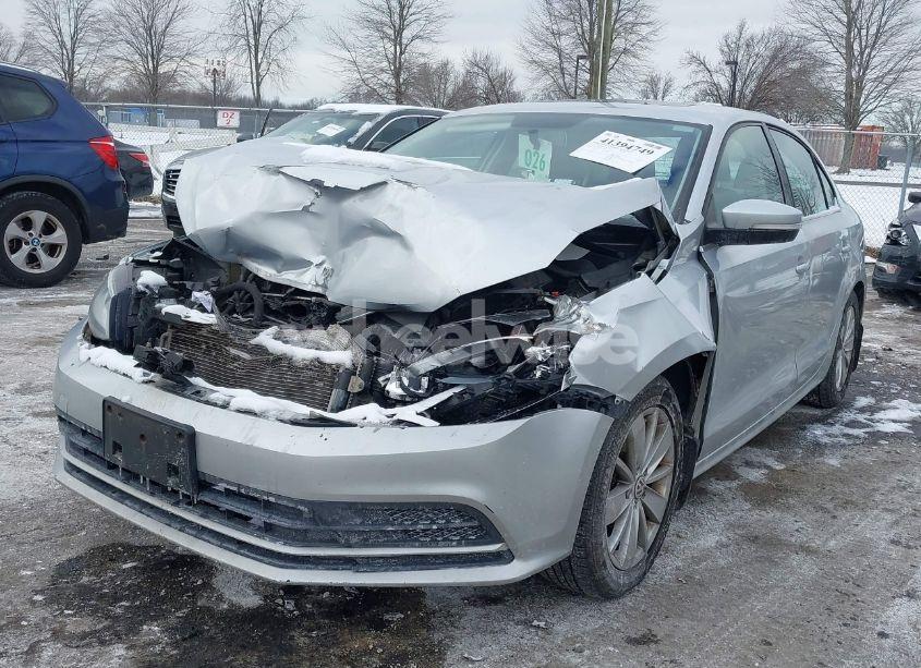 Photo 2 of 2016 Volkswagen Jetta 1.4T SE (VIN 3VWD67AJ7GM312272)