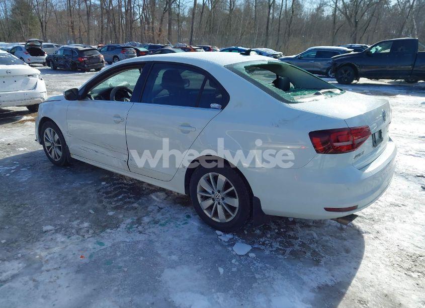 Photo 3 of 2016 Volkswagen Jetta 1.4T SE (VIN 3VWD67AJ8GM307114)