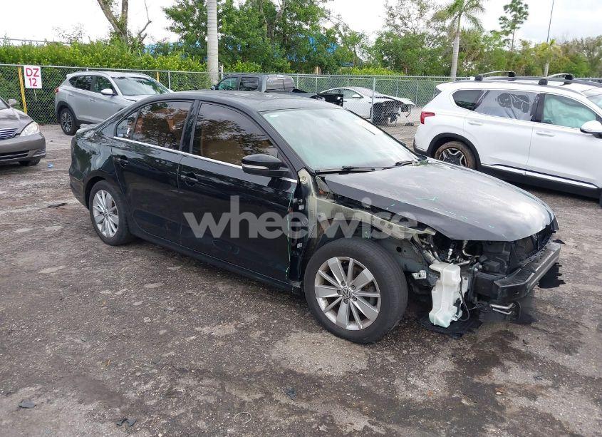 2016 Volkswagen Jetta 1.4T SE (VIN 3VWD67AJ8GM385358) main photo