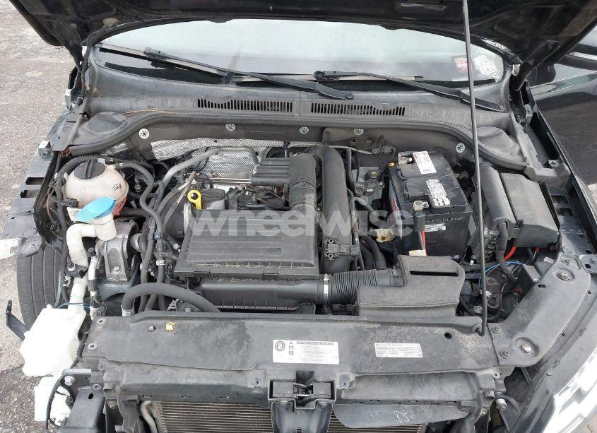 Photo 10 of 2016 Volkswagen Jetta 1.4T SE (VIN 3VWD67AJ8GM385358)