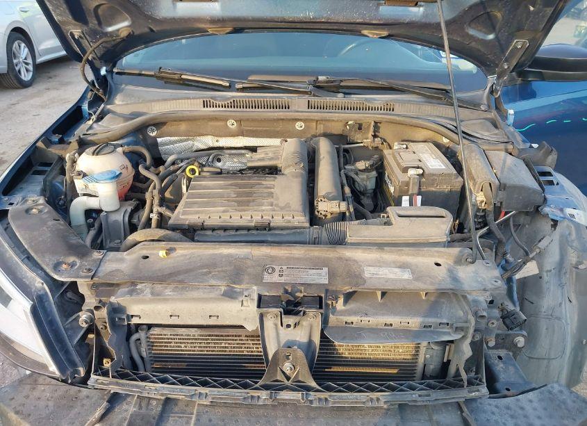 Photo 10 of 2016 Volkswagen Jetta 1.4T SE (VIN 3VWD67AJ9GM238174)
