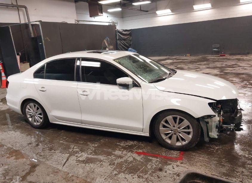 Photo 14 of 2016 Volkswagen Jetta 1.4T SE (VIN 3VWD67AJ9GM265987)