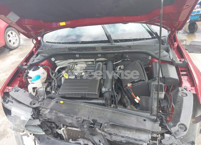 Photo 10 of 2016 Volkswagen Jetta 1.4T SE (VIN 3VWD67AJXGM231816)
