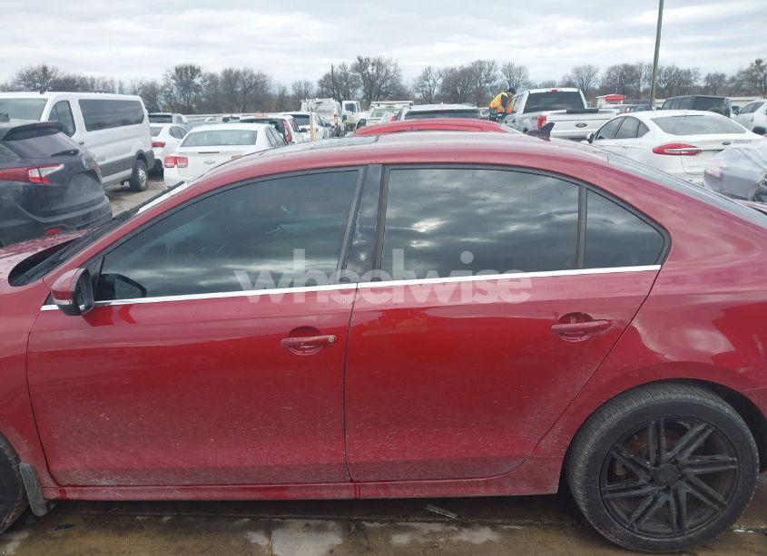 Photo 15 of 2016 Volkswagen Jetta 1.4T SE (VIN 3VWD67AJXGM231816)