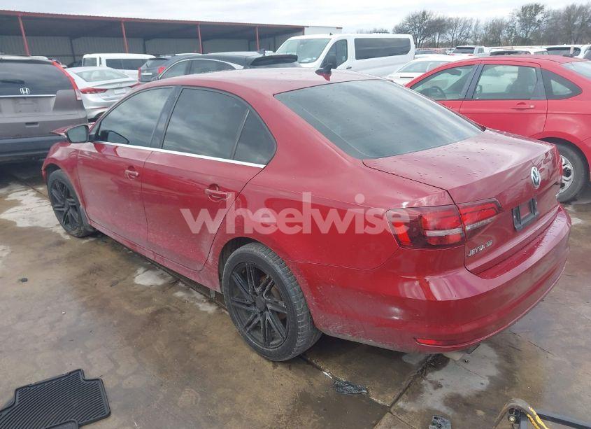 Photo 3 of 2016 Volkswagen Jetta 1.4T SE (VIN 3VWD67AJXGM231816)
