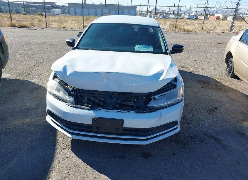 Photo 12 of 2016 Volkswagen Jetta 1.4T SE (VIN 3VWD67AJXGM253461)