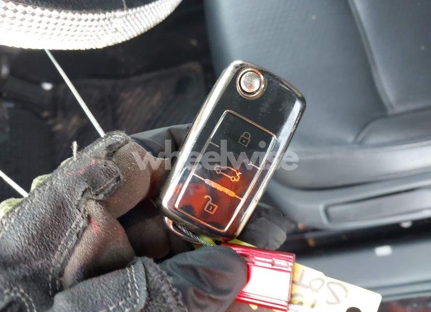 Photo 11 of 2017 Volkswagen Jetta 1.4T SE (VIN 3VWDB7AJ0HM228050)