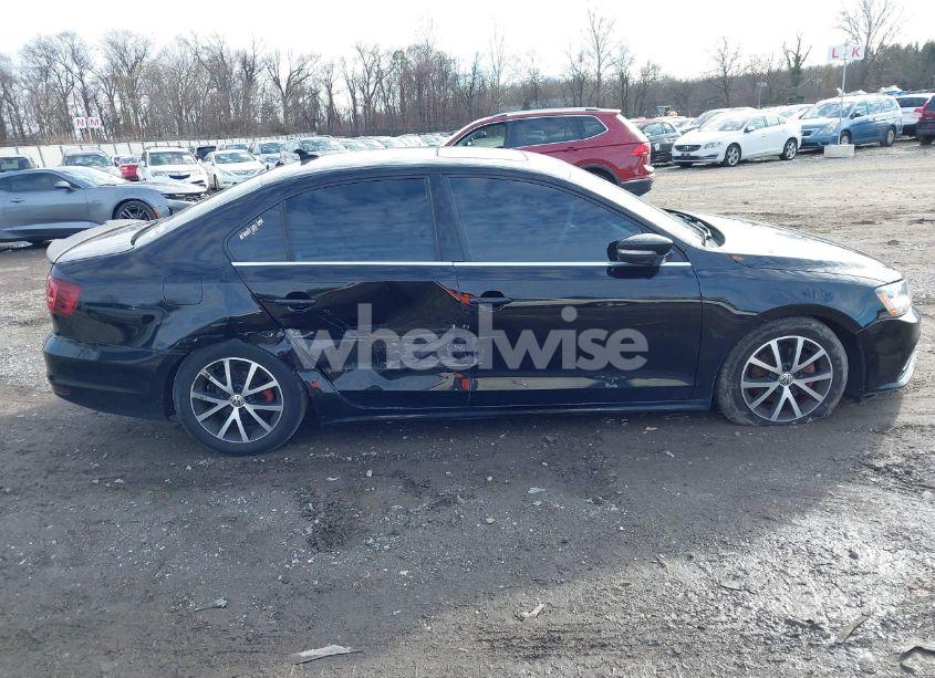Photo 13 of 2017 Volkswagen Jetta 1.4T SE (VIN 3VWDB7AJ0HM228050)