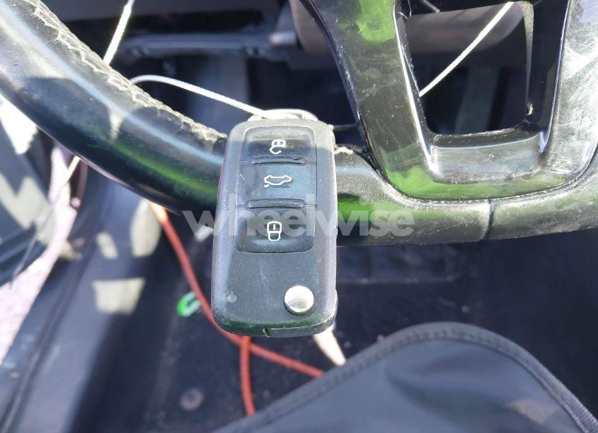 Photo 11 of 2017 Volkswagen Jetta 1.4T SE (VIN 3VWDB7AJ0HM238609)