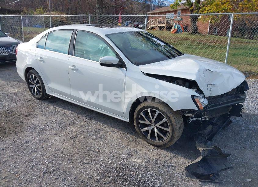 2017 Volkswagen Jetta 1.4T SE (VIN 3VWDB7AJ0HM249531) main photo