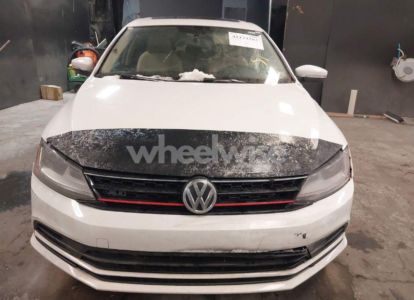Photo 11 of 2017 Volkswagen Jetta 1.4T SE (VIN 3VWDB7AJ0HM266829)