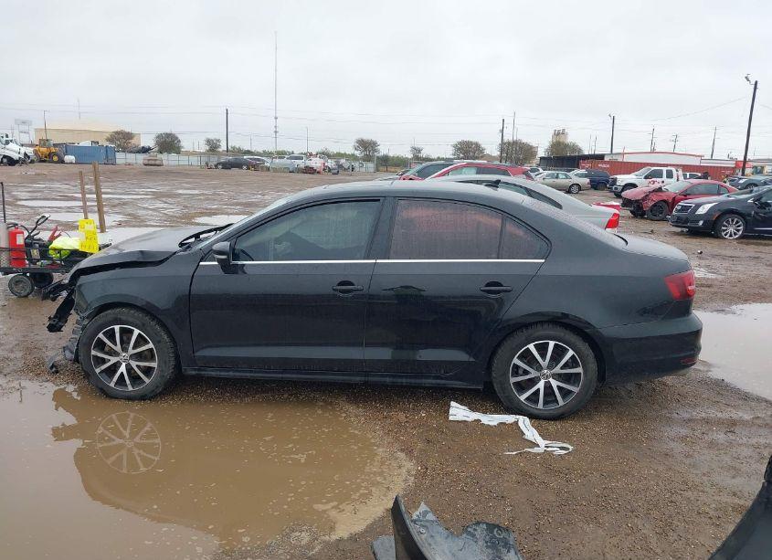 Photo 15 of 2017 Volkswagen Jetta 1.4T SE (VIN 3VWDB7AJ1HM202380)