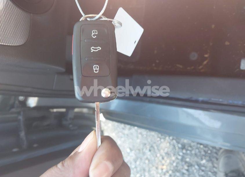 Photo 11 of 2017 Volkswagen Jetta 1.4T SE (VIN 3VWDB7AJ1HM206722)