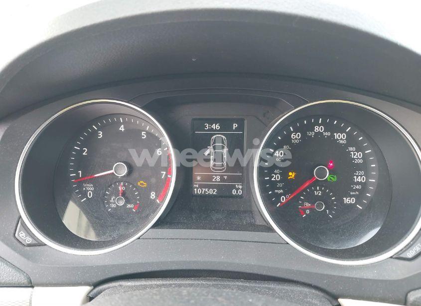 Photo 7 of 2017 Volkswagen Jetta 1.4T SE (VIN 3VWDB7AJ1HM226971)