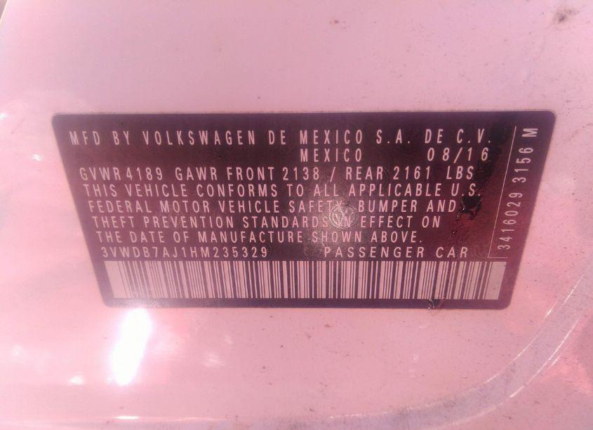 Photo 9 of 2017 Volkswagen Jetta 1.4T SE (VIN 3VWDB7AJ1HM235329)