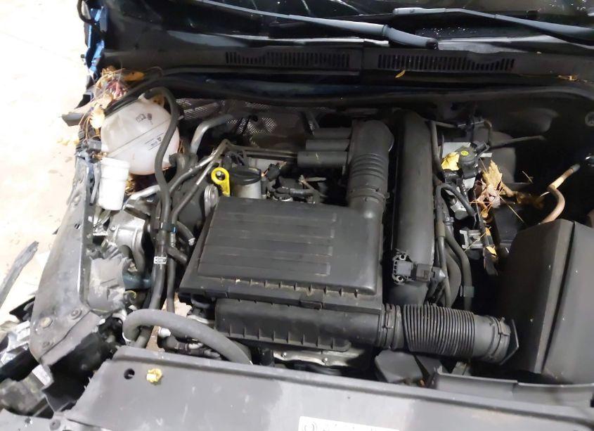 Photo 10 of 2017 Volkswagen Jetta 1.4T SE (VIN 3VWDB7AJ1HM315942)