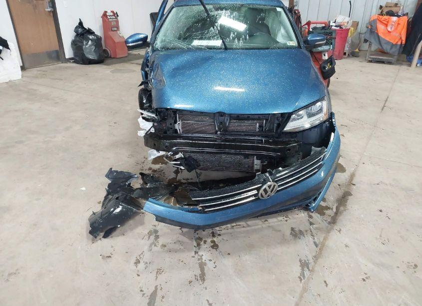 Photo 12 of 2017 Volkswagen Jetta 1.4T SE (VIN 3VWDB7AJ1HM315942)