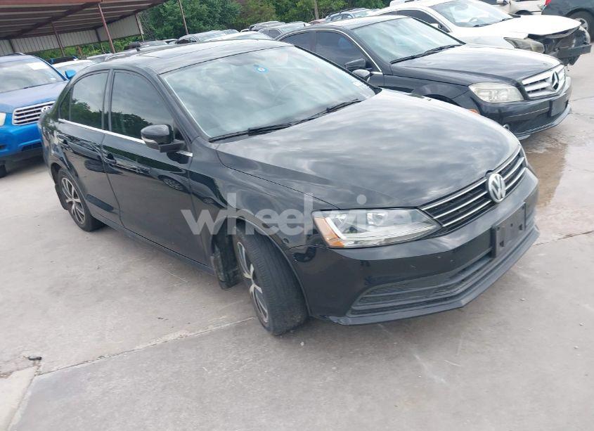 2017 Volkswagen Jetta 1.4T SE (VIN 3VWDB7AJ1HM402515) main photo