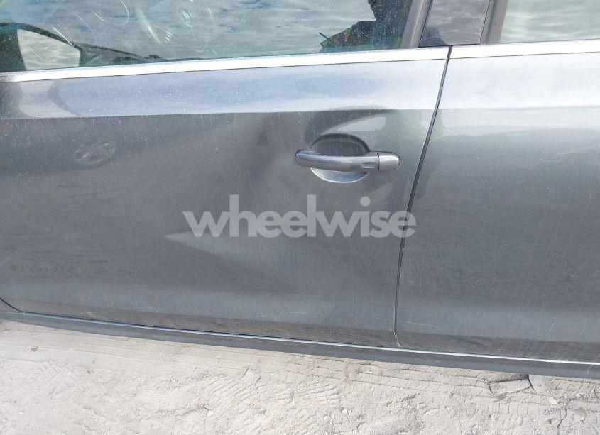 Photo 17 of 2017 Volkswagen Jetta 1.4T SE (VIN 3VWDB7AJ1HM409061)