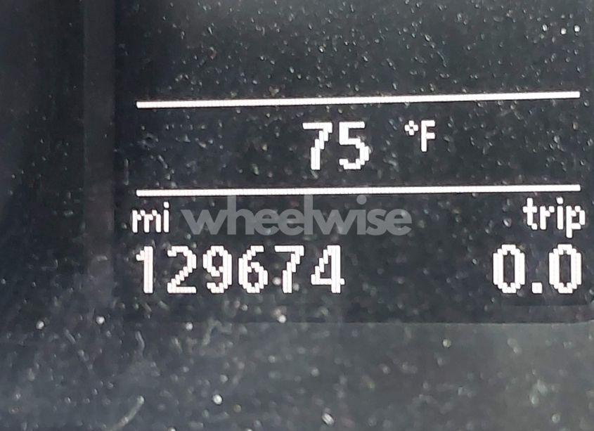 Photo 7 of 2017 Volkswagen Jetta 1.4T SE (VIN 3VWDB7AJ1HM409061)