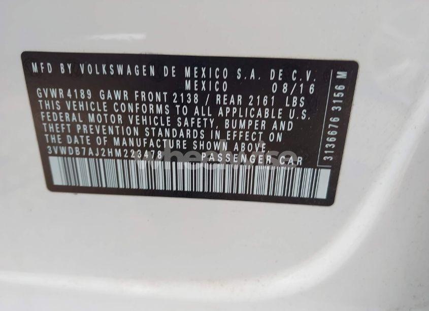 Photo 9 of 2017 Volkswagen Jetta 1.4T SE (VIN 3VWDB7AJ2HM223478)