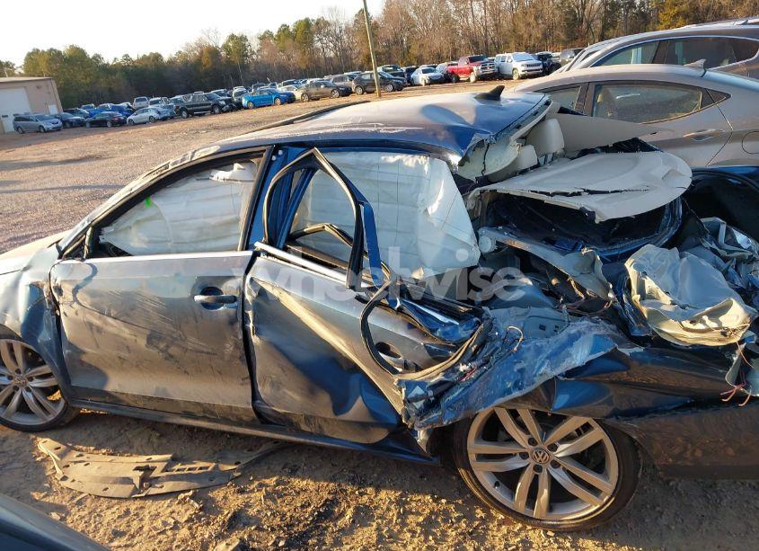 Photo 14 of 2017 Volkswagen Jetta 1.4T SE (VIN 3VWDB7AJ2HM227773)