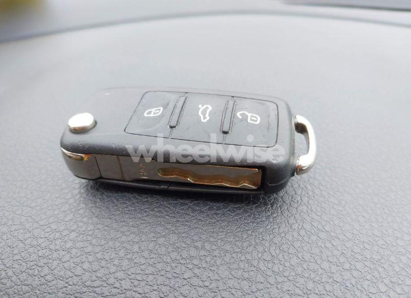 Photo 11 of 2017 Volkswagen Jetta 1.4T SE (VIN 3VWDB7AJ2HM243519)