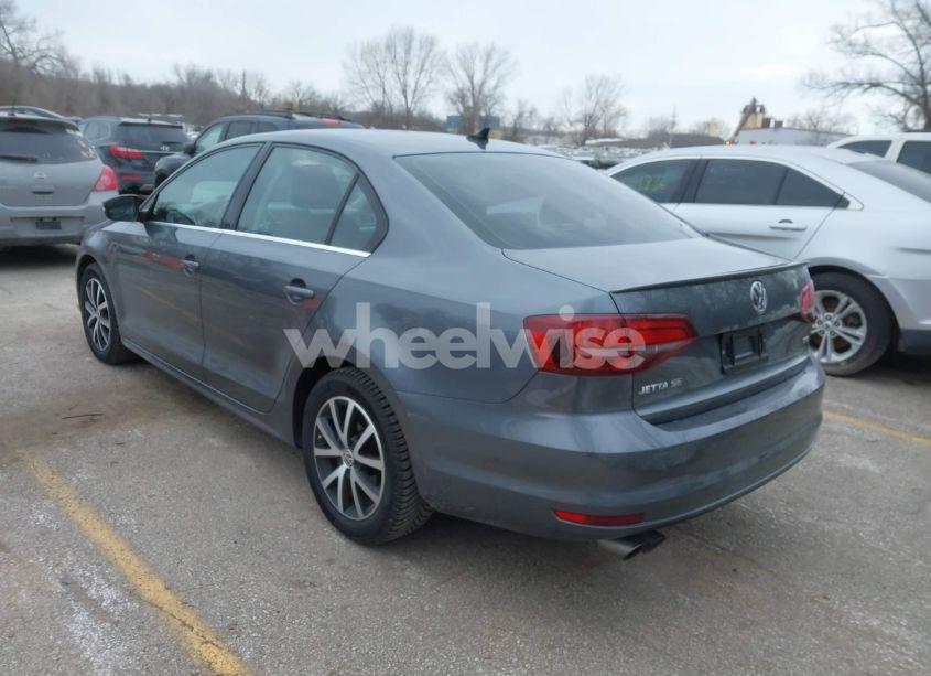 Photo 3 of 2017 Volkswagen Jetta 1.4T SE (VIN 3VWDB7AJ2HM243519)
