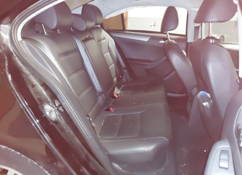 Photo 8 of 2017 Volkswagen Jetta 1.4T SE (VIN 3VWDB7AJ2HM265133)