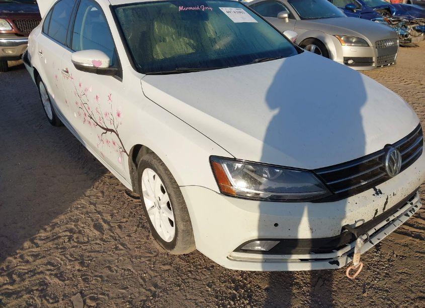 2017 Volkswagen Jetta 1.4T SE (VIN 3VWDB7AJ2HM307199) main photo