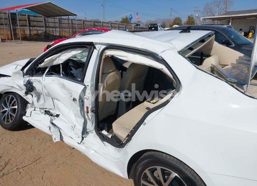 Photo 6 of 2017 Volkswagen Jetta 1.4T SE (VIN 3VWDB7AJ2HM369038)