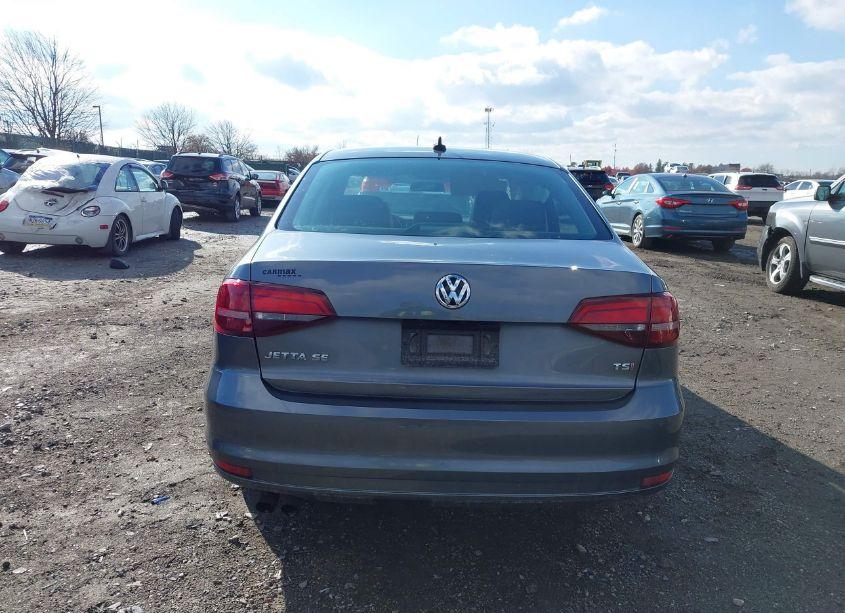 Photo 15 of 2017 Volkswagen Jetta 1.4T SE (VIN 3VWDB7AJ2HM394456)