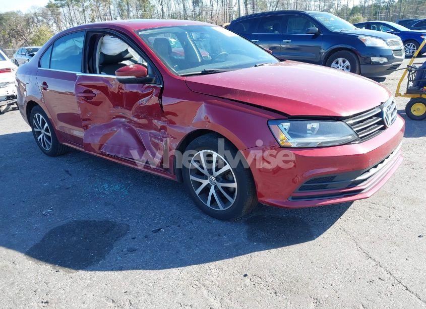 2017 Volkswagen Jetta 1.4T SE (VIN 3VWDB7AJ3HM206978) main photo