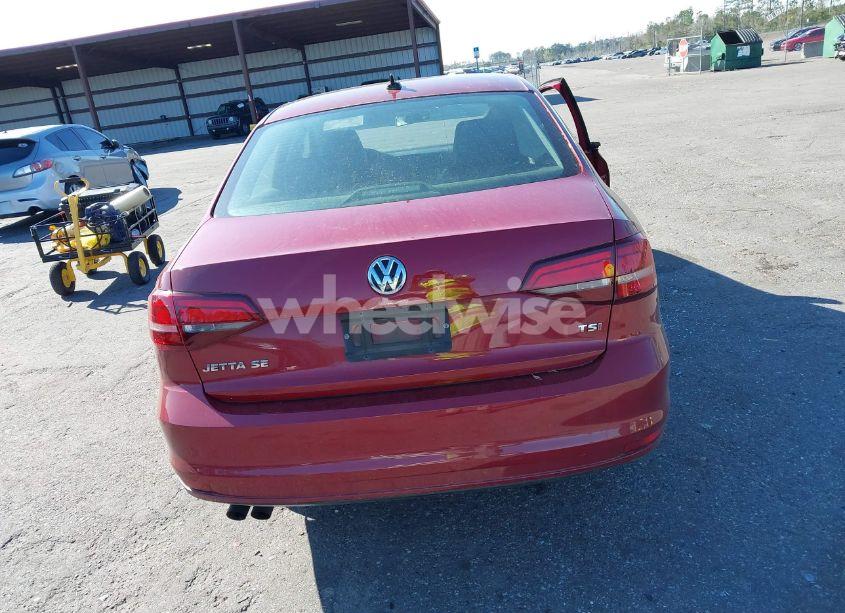Photo 16 of 2017 Volkswagen Jetta 1.4T SE (VIN 3VWDB7AJ3HM206978)