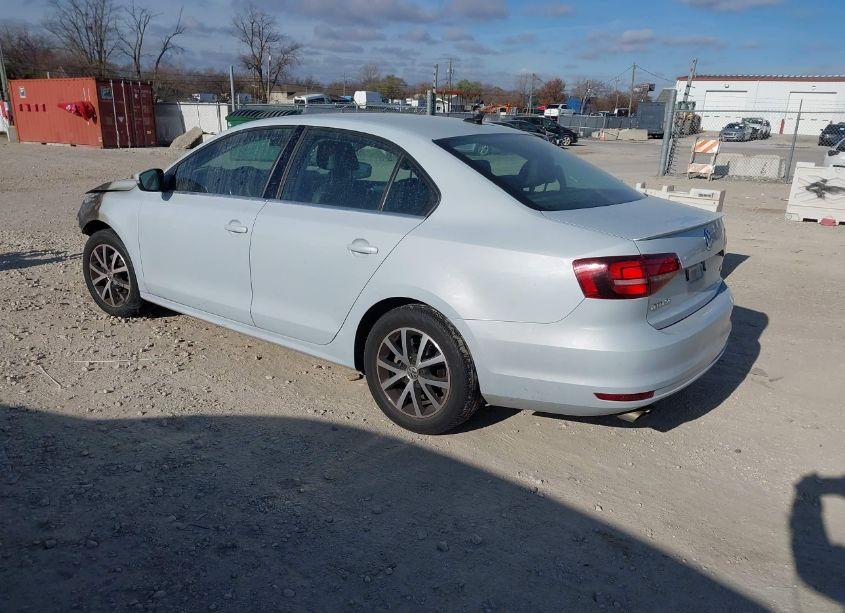 Photo 3 of 2017 Volkswagen Jetta 1.4T SE (VIN 3VWDB7AJ3HM287240)