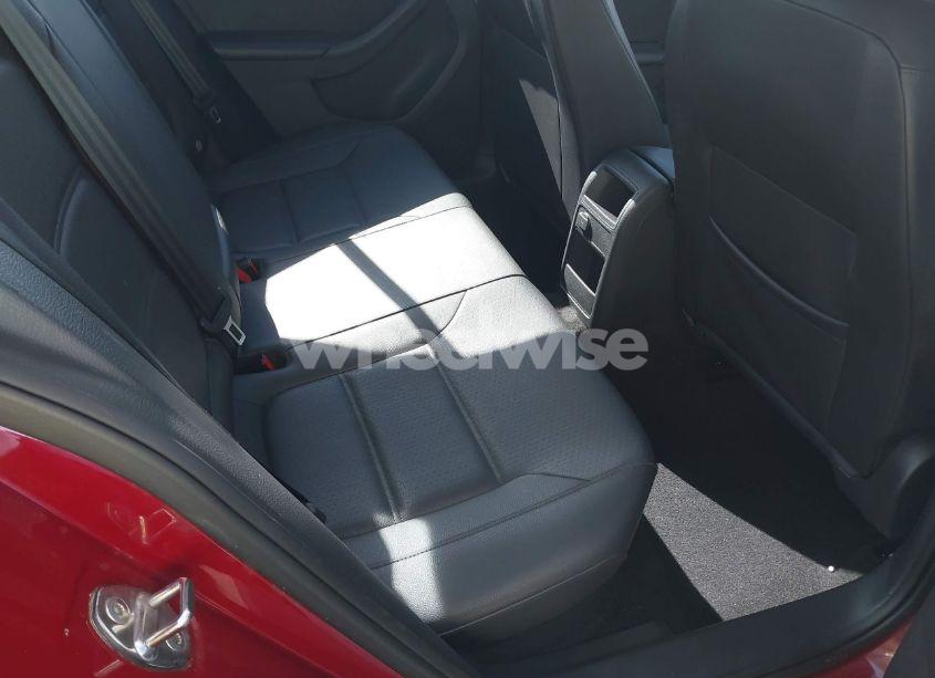 Photo 8 of 2017 Volkswagen Jetta 1.4T SE (VIN 3VWDB7AJ3HM292860)