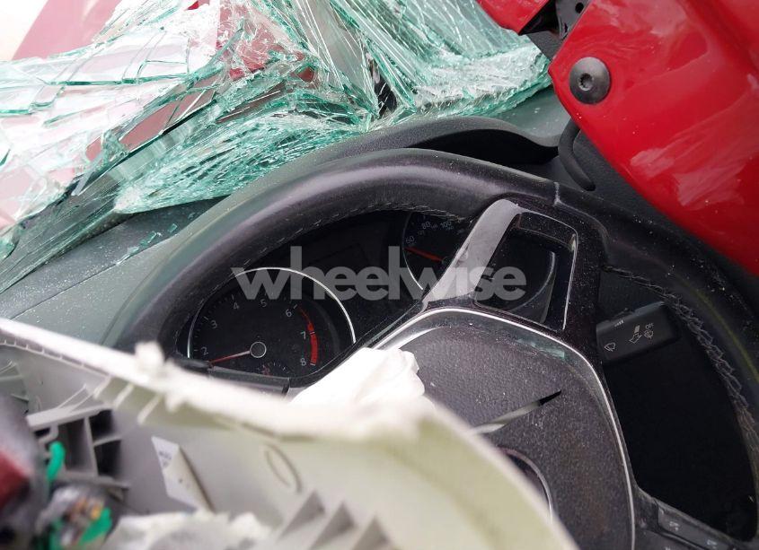 Photo 7 of 2017 Volkswagen Jetta 1.4T SE (VIN 3VWDB7AJ3HM336694)