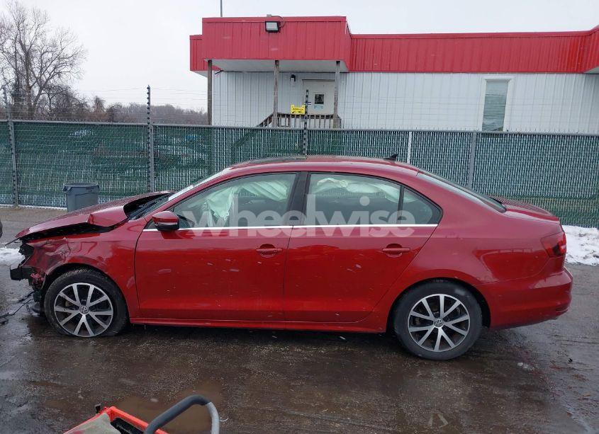 Photo 14 of 2017 Volkswagen Jetta 1.4T SE (VIN 3VWDB7AJ3HM340762)