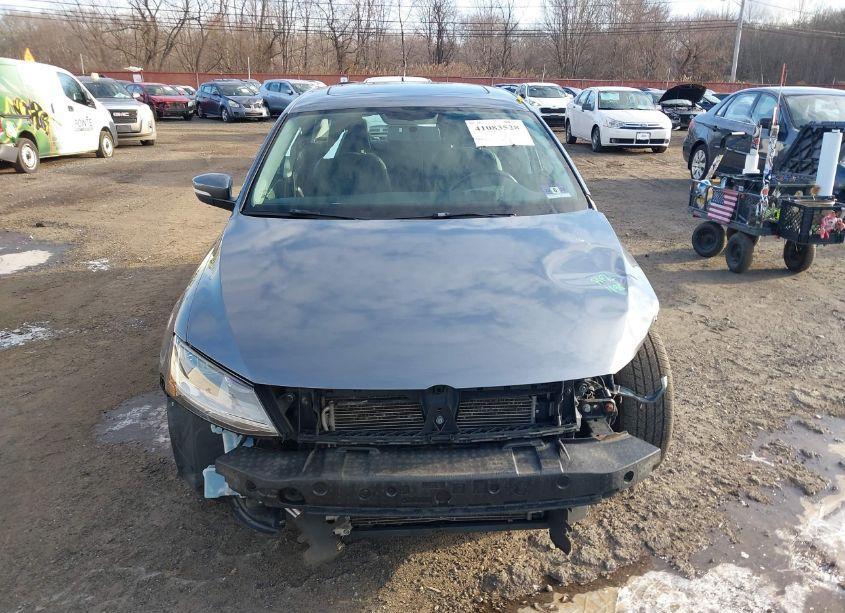 Photo 13 of 2017 Volkswagen Jetta 1.4T SE (VIN 3VWDB7AJ3HM358095)