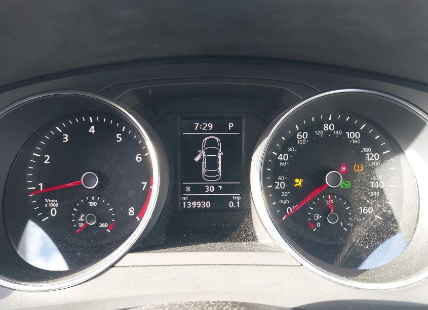 Photo 7 of 2017 Volkswagen Jetta 1.4T SE (VIN 3VWDB7AJ3HM358095)