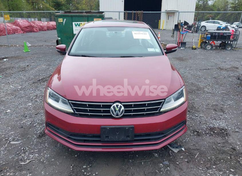 Photo 12 of 2018 Volkswagen Jetta 1.4T SE/1.4T WOLFSBURG EDITION (VIN 3VWDB7AJ3JM224323)
