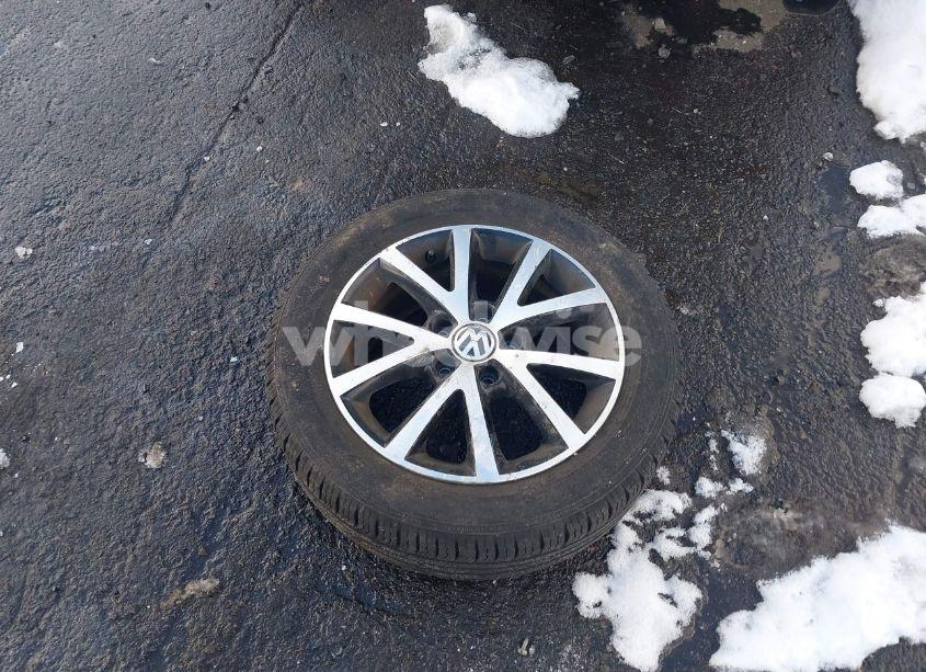 Photo 12 of 2017 Volkswagen Jetta 1.4T SE (VIN 3VWDB7AJ4HM201157)