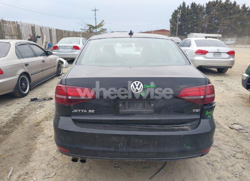 Photo 16 of 2017 Volkswagen Jetta 1.4T SE (VIN 3VWDB7AJ4HM202258)
