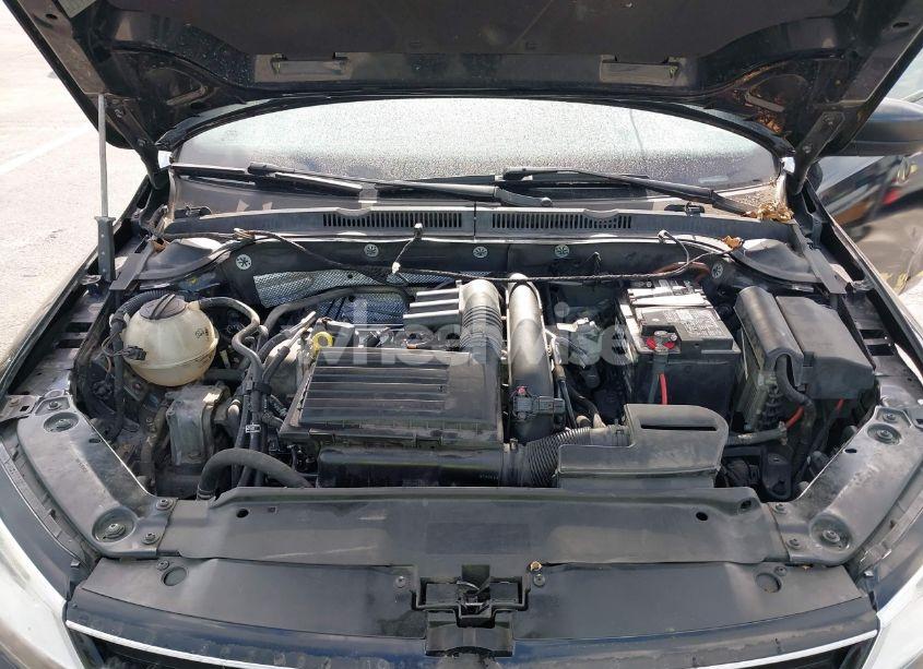 Photo 10 of 2017 Volkswagen Jetta 1.4T SE (VIN 3VWDB7AJ4HM207959)