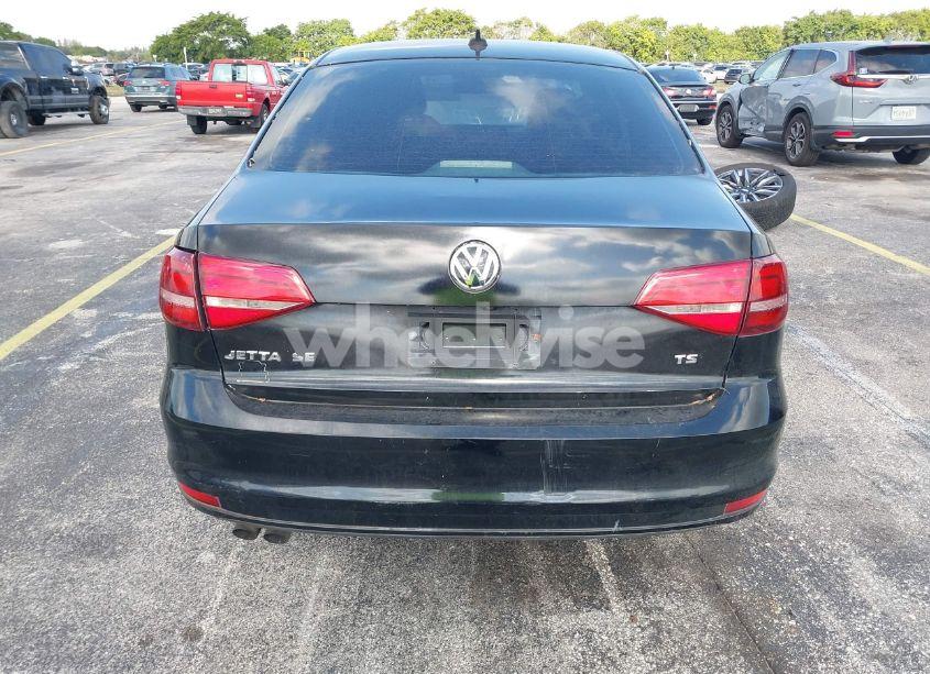 Photo 16 of 2017 Volkswagen Jetta 1.4T SE (VIN 3VWDB7AJ4HM207959)