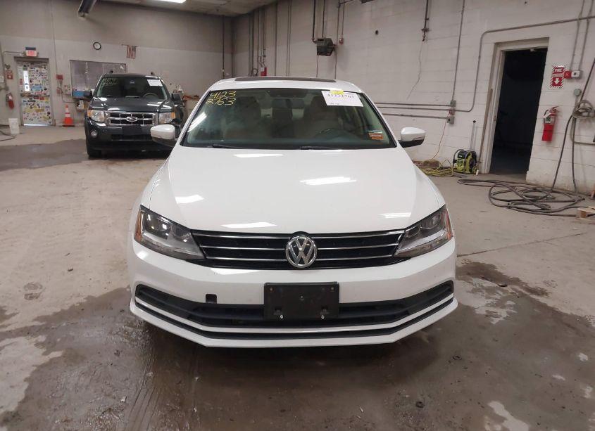 Photo 12 of 2017 Volkswagen Jetta 1.4T SE (VIN 3VWDB7AJ4HM226446)