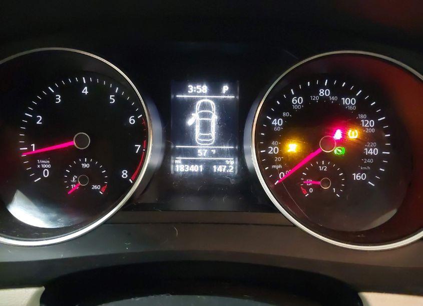 Photo 7 of 2017 Volkswagen Jetta 1.4T SE (VIN 3VWDB7AJ4HM226446)