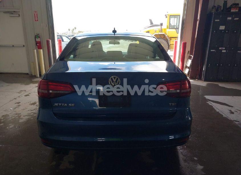 Photo 17 of 2017 Volkswagen Jetta 1.4T SE (VIN 3VWDB7AJ4HM297548)