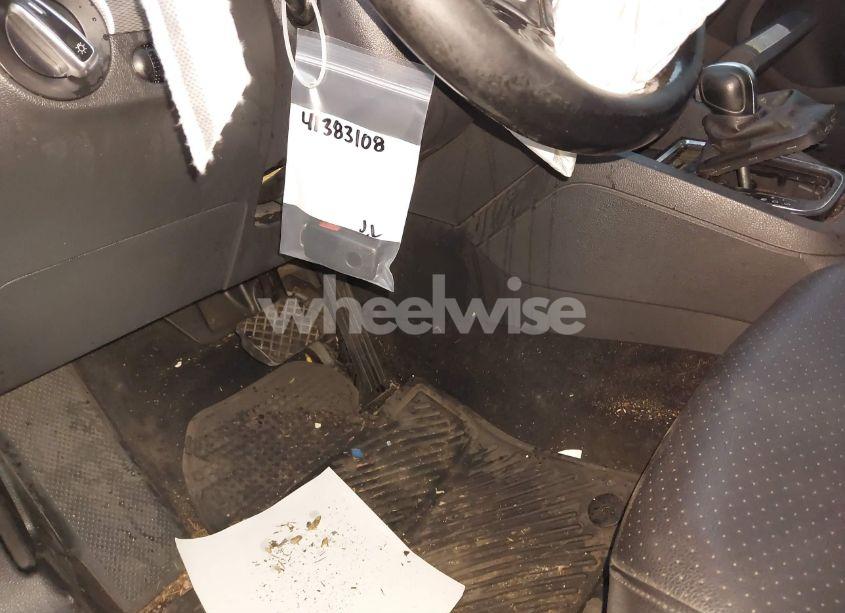 Photo 19 of 2017 Volkswagen Jetta 1.4T SE (VIN 3VWDB7AJ4HM308743)