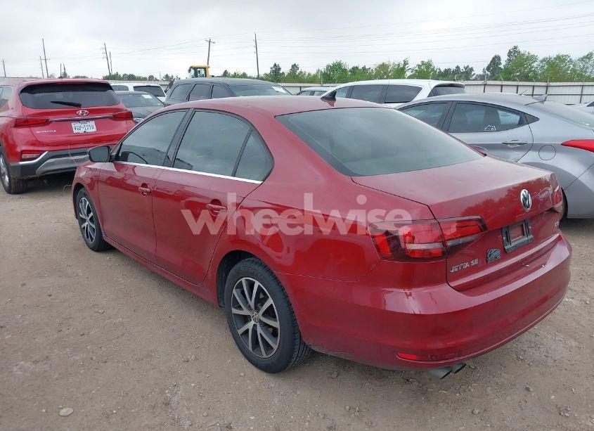 Photo 3 of 2017 Volkswagen Jetta 1.4T SE (VIN 3VWDB7AJ4HM378923)